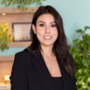 Meet your Posher, Juliana